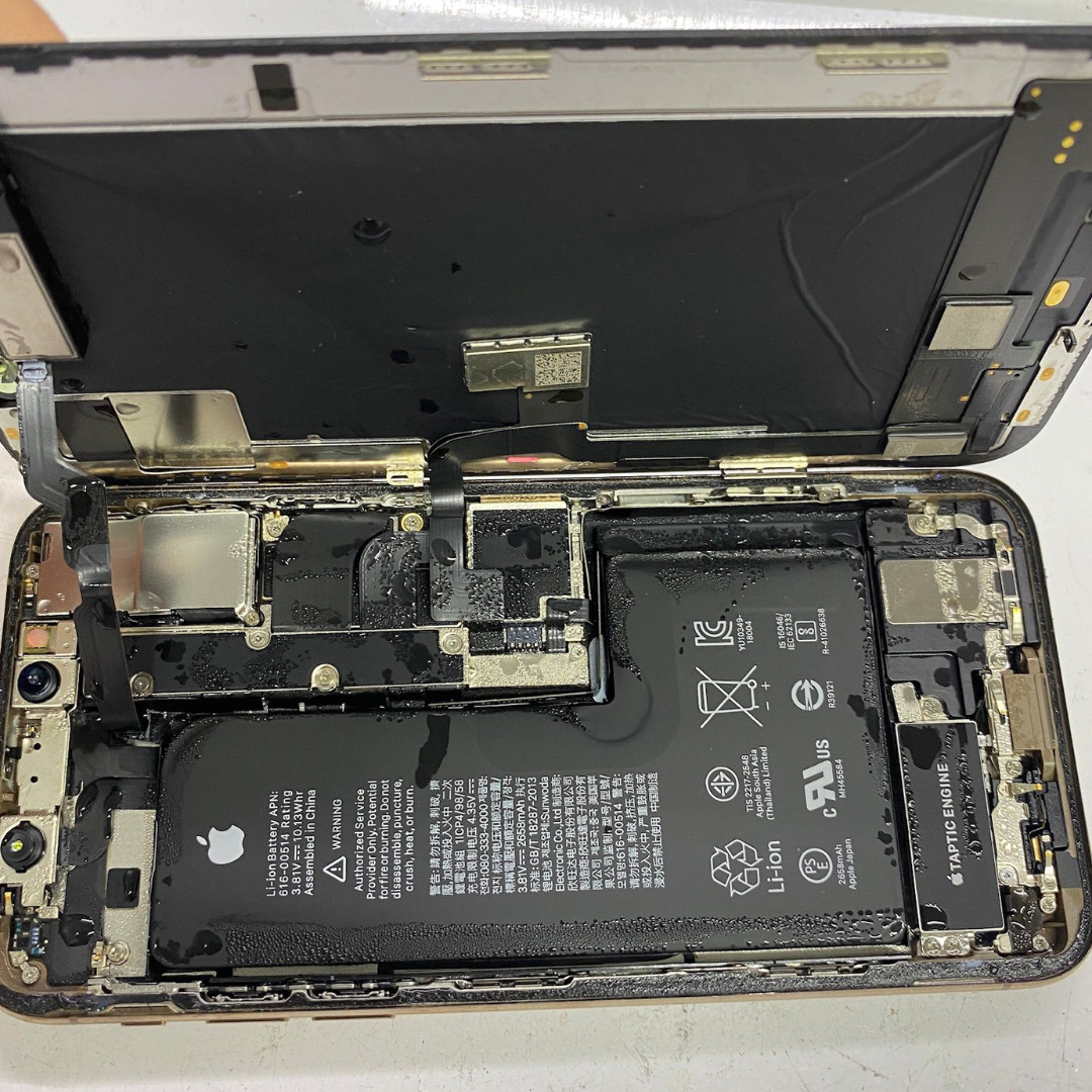 iPhone Water Damage Repair | EK Wireless